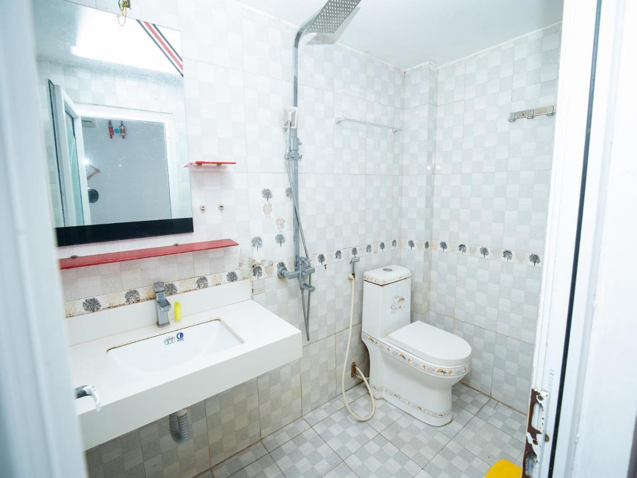 Phuong Dong Hotel Ханой Екстер'єр фото