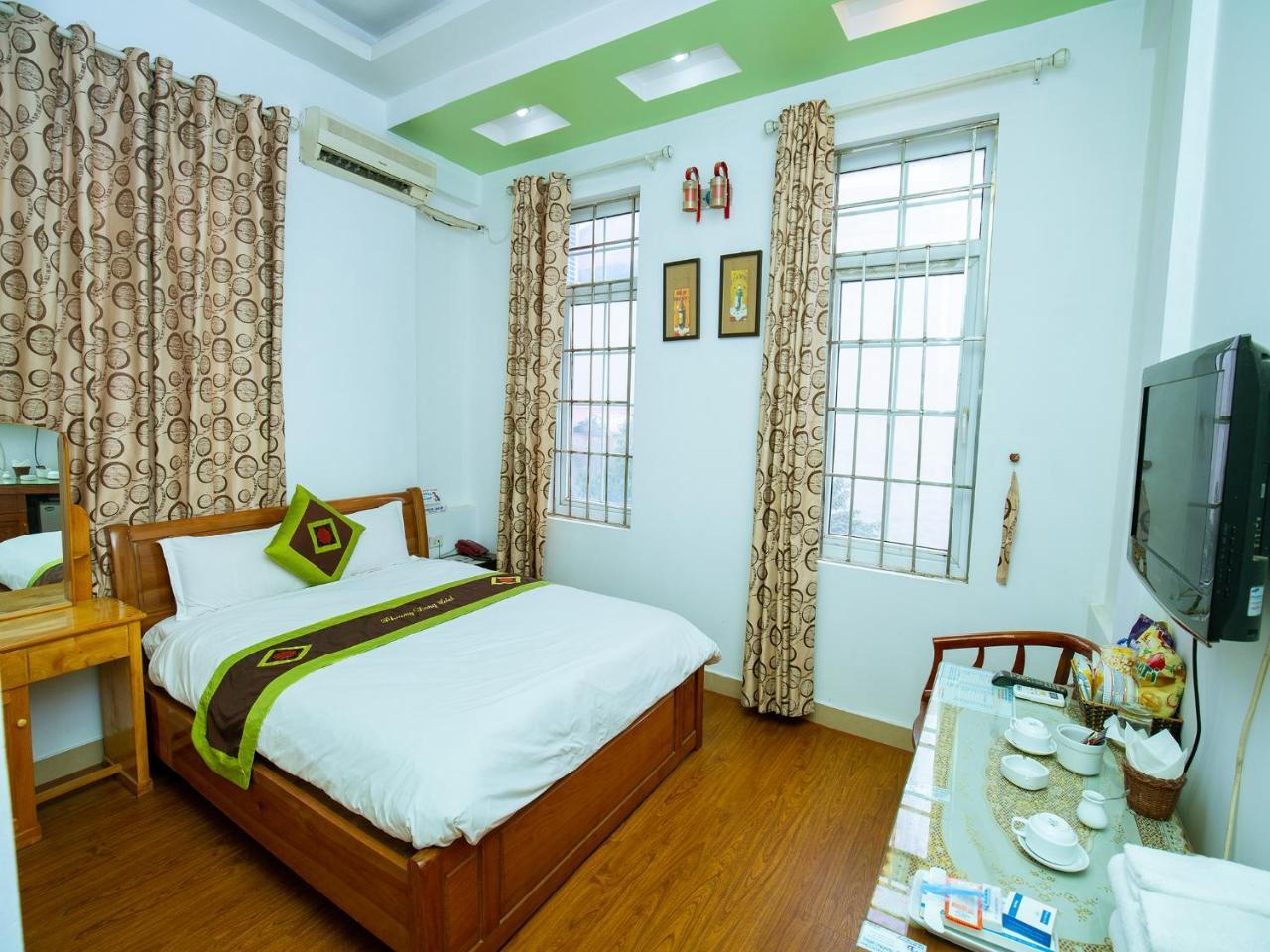 Phuong Dong Hotel Ханой Екстер'єр фото